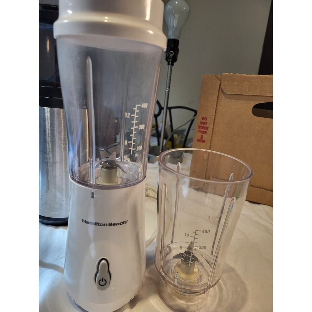 hamilton beach Small blender, Extra Cup And Blade, Exc Cond